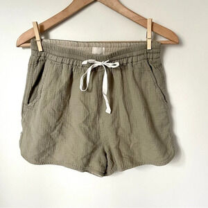 Aritzia Wilfred Bertaud Cotton Gauze  Shorts Green